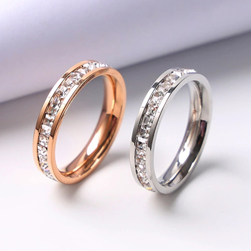 Роскошное кольцо из нержавеюще – обзор и цена Initial Ring Custom